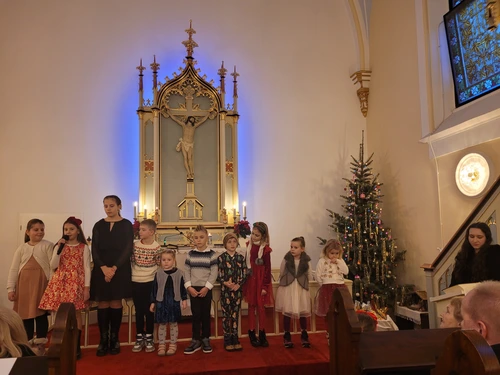 DETSKÉ SLUŽBY BOŽIE 