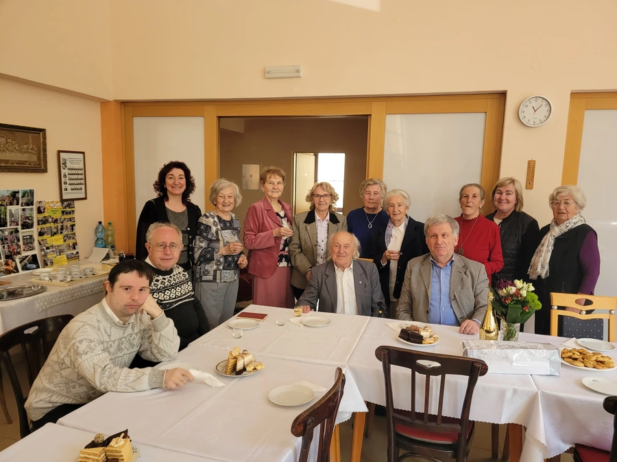 Posedenie s bývalým kostolníkom, bratom Jaroslavom Kalmanom