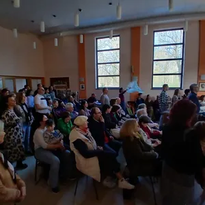 CHVÁLY S KAPELOU TIMOTHY